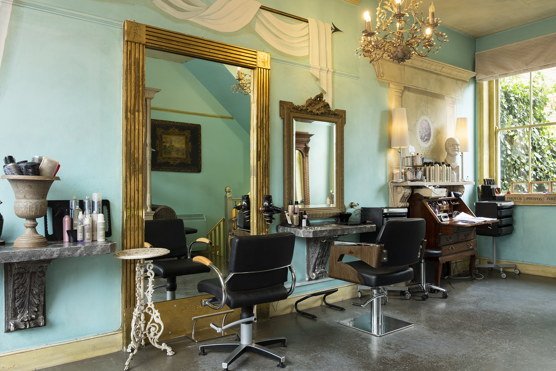 De voor- en nadelen van het (ver)huren van een salonstoel